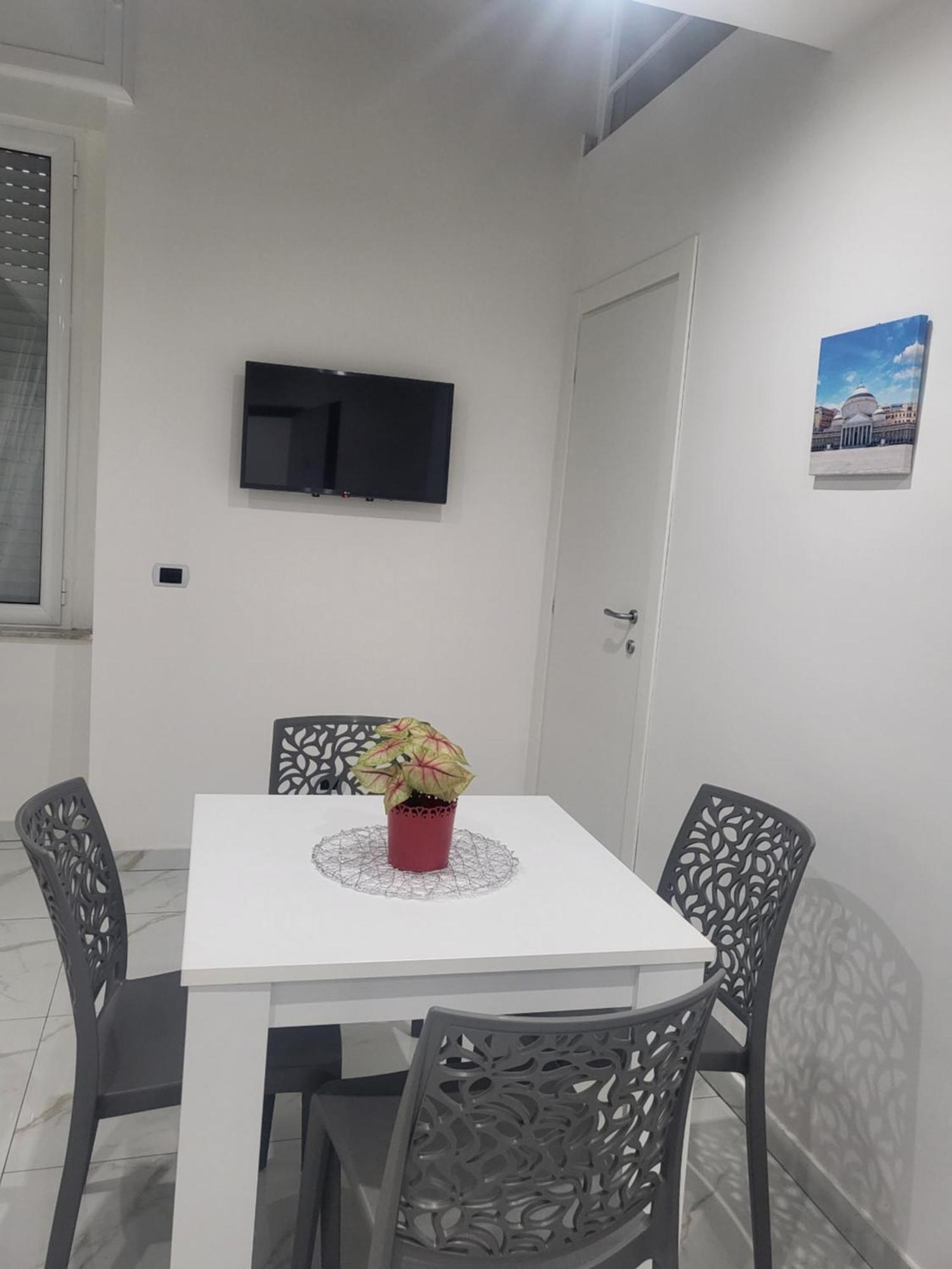 Live Naples Hotel ภายนอก รูปภาพ