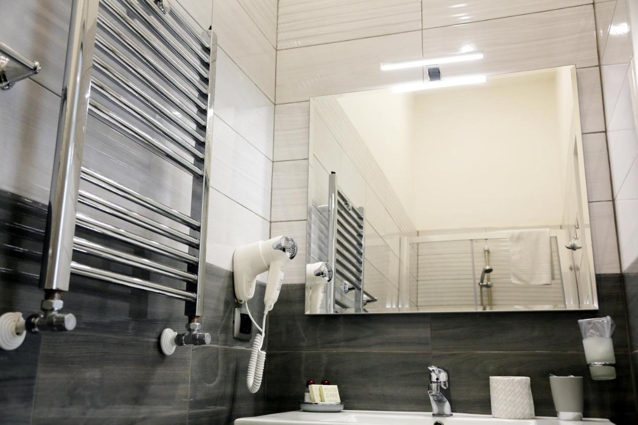 Live Naples Hotel ภายนอก รูปภาพ